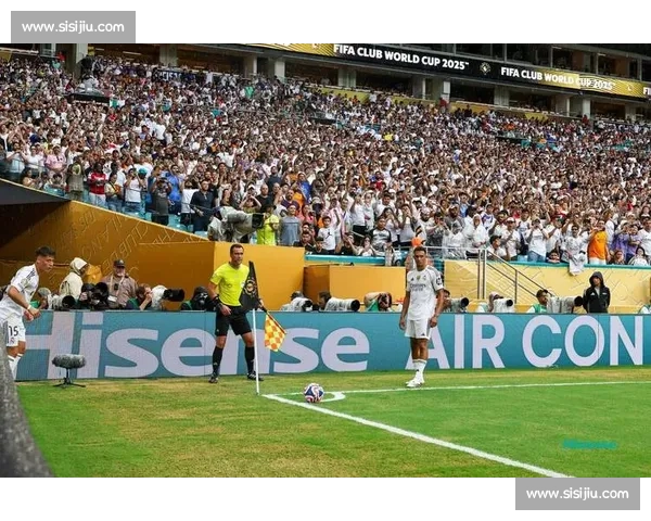 孙杨忆皇马世俱杯：白衣军团点燃童年足球梦