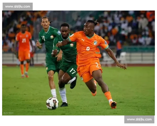 迪亚洛续约曼联！科特迪瓦飞翼化身红魔新拳王，锋线暴力美学再升级